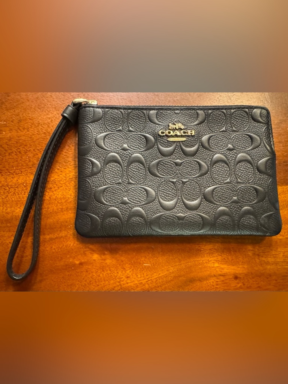 Coach Corner Zip Black Signature Leather Wristlet Wallet - NEW